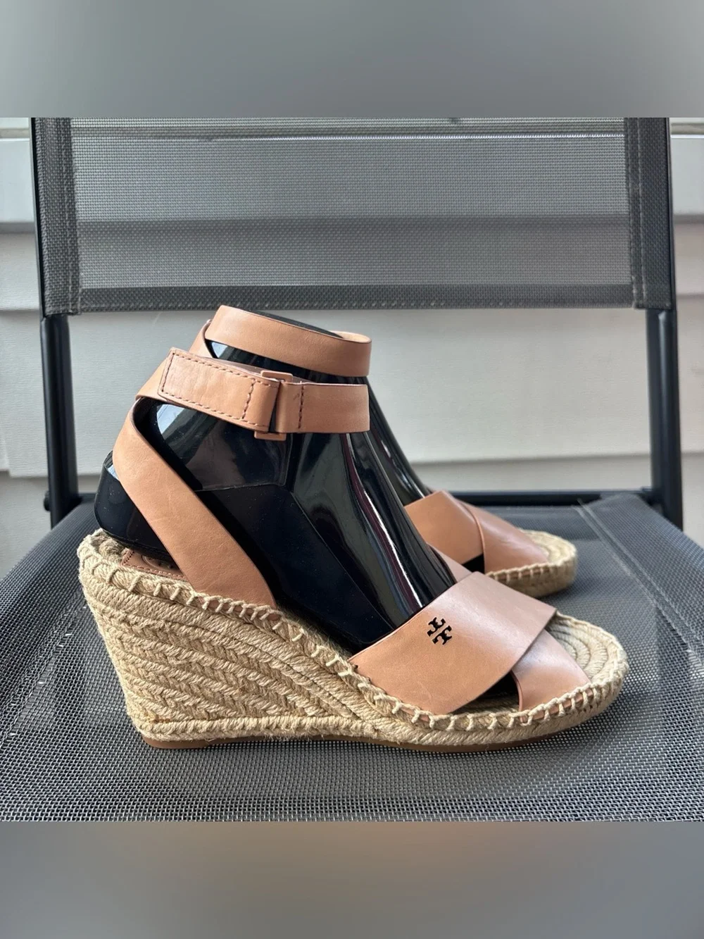 Tory Burch Tan Leather Wedge Espadrille Sandals Size 8.5